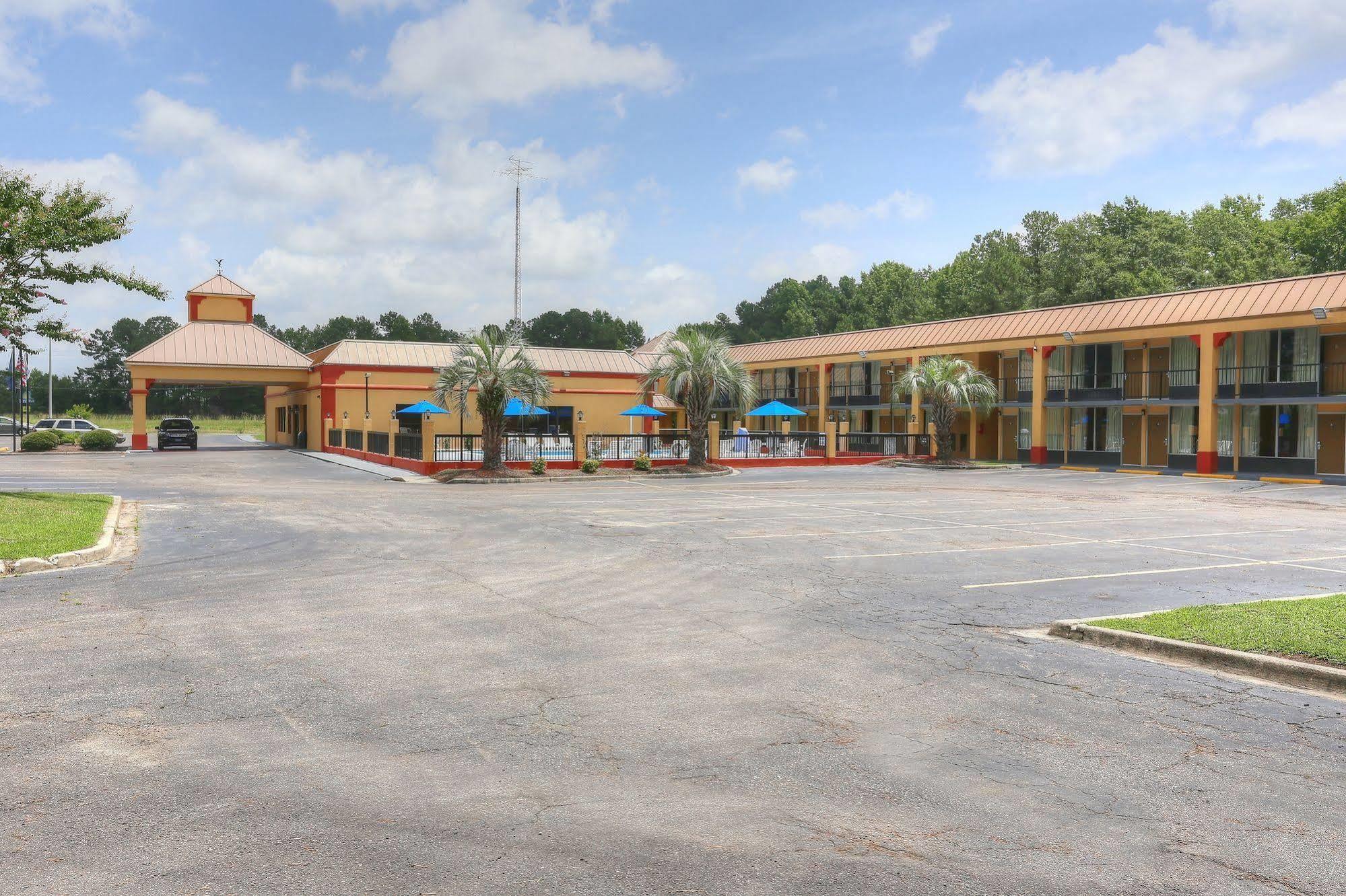 Days Inn by Wyndham Orangeburg South Exterior foto